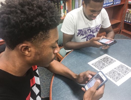 Fort Bend students working academically on personal devices