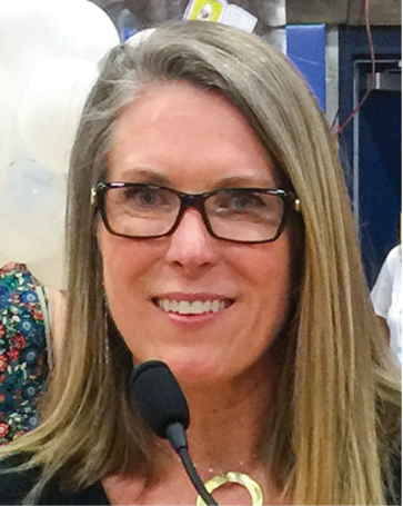 Kristin Betts Headshot