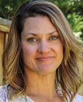 DLisa Crain headshot