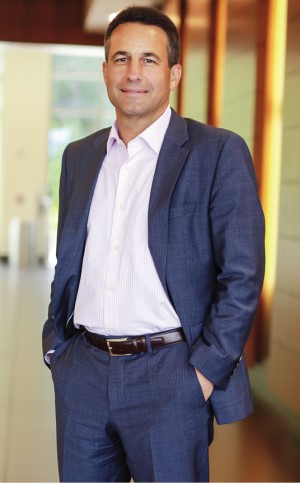 Mark Elgart Headshot