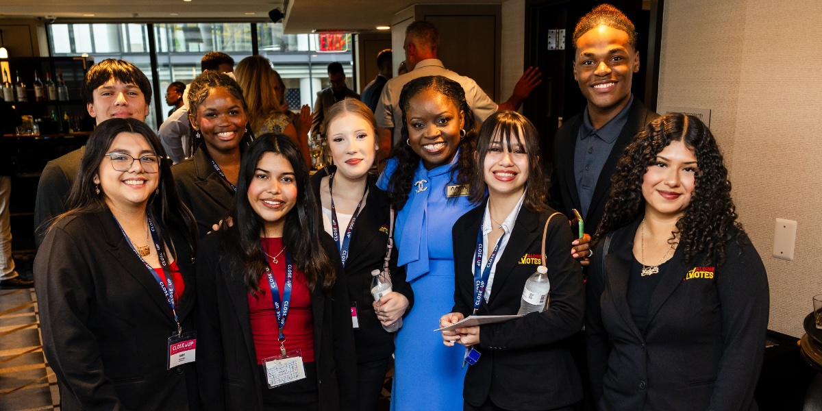 Dr. Goffney and students from Aldine ISD
