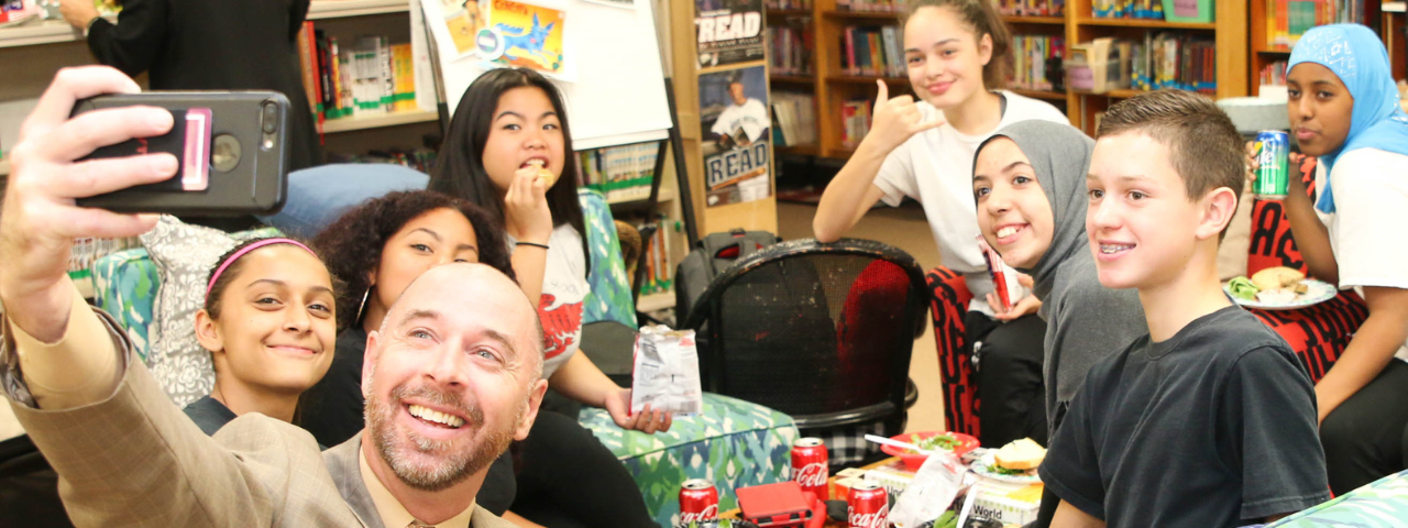 Supt Selfie Superintendent Selfie with students